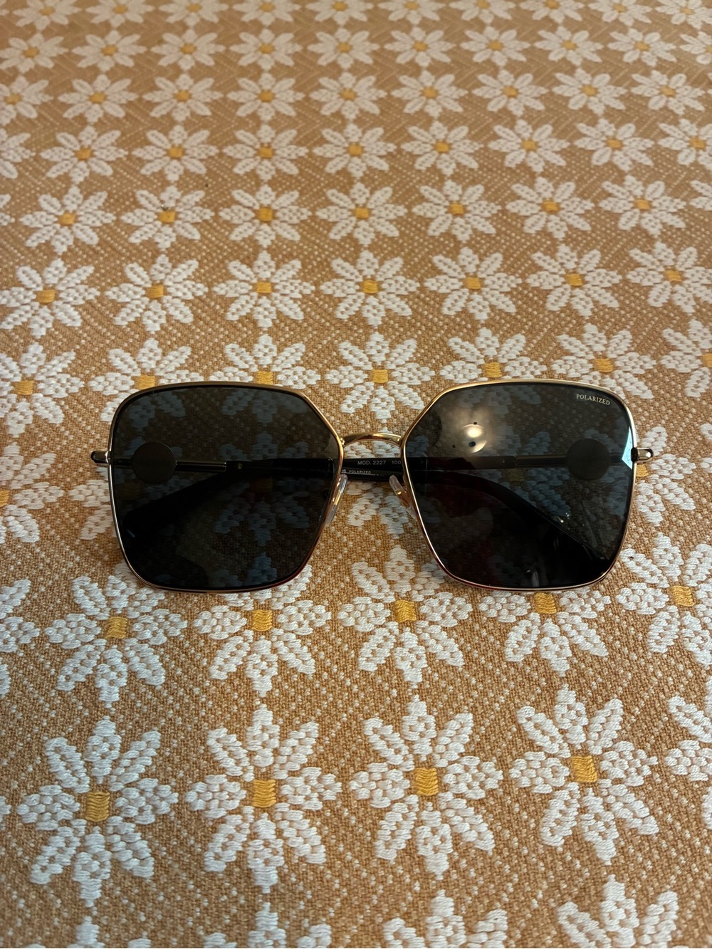 Versace VE2227 1002/81 Gold Polarized Sunglasses 59mm Made in Italy + Case & Box
